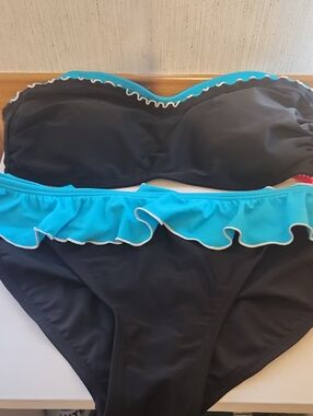Women’s Black and Turquoise Ruffle Bandeau Halter Bikini Set - NWT